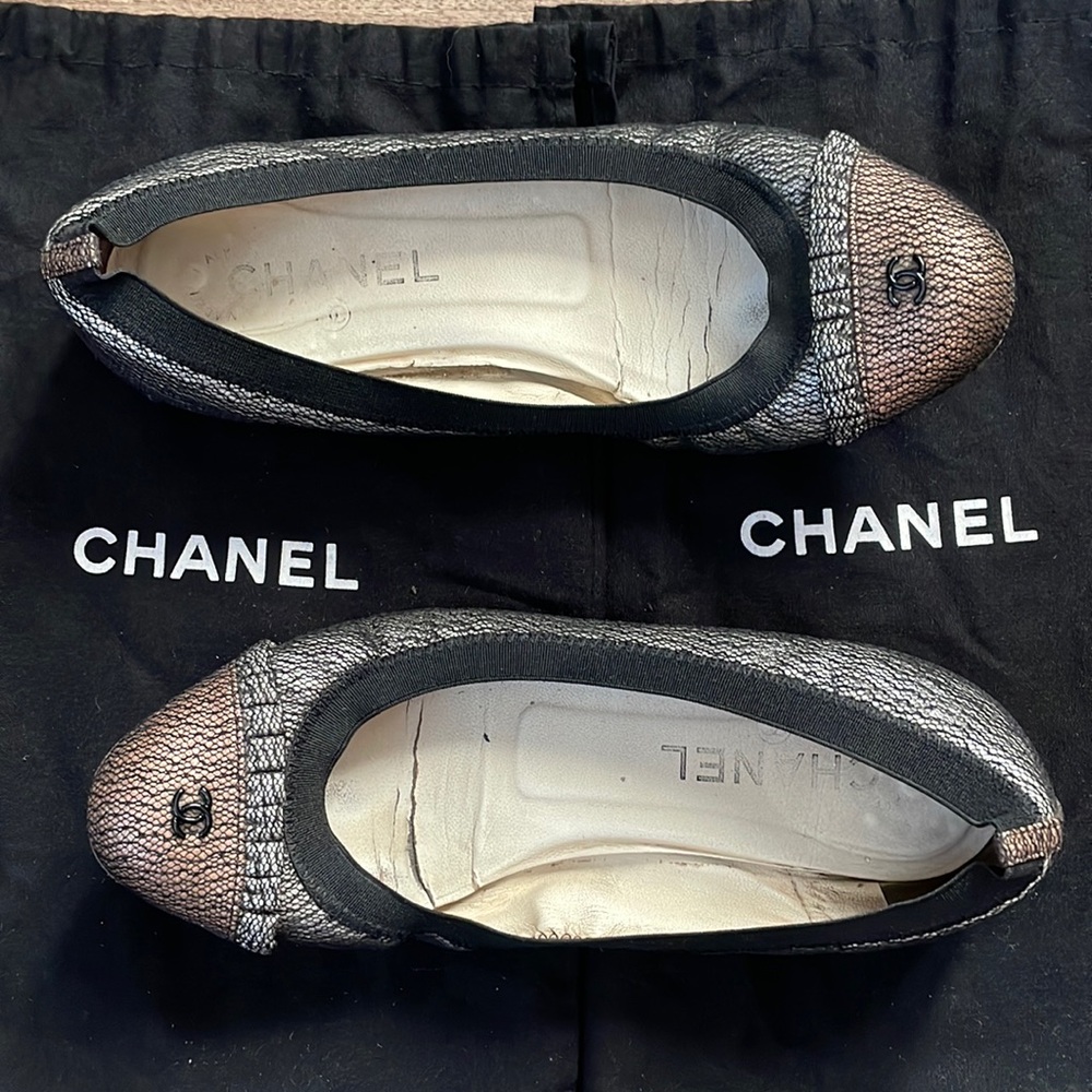 Chanel Lace & Leather Flats EU36